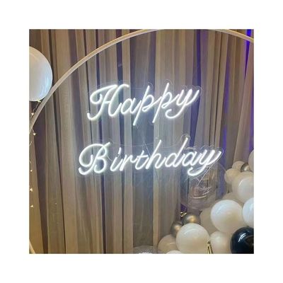 Handgemaakte letters LED neon lichtbord voor aangepaste bruiloft decor in hedendaagse stijl