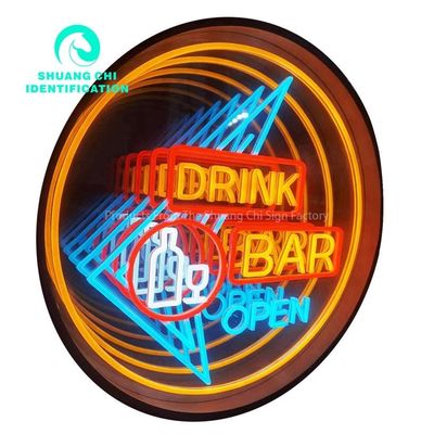 Rode Infinity Mirror Neon licht esthetisch en 80lm/w licht efficiëntie voor functioneel
