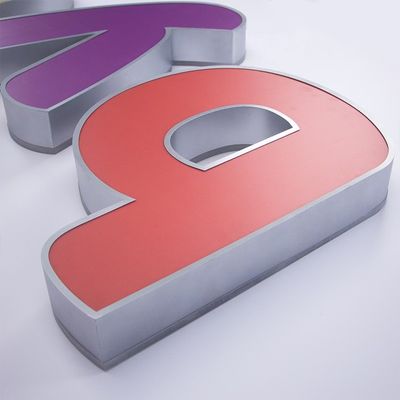 Buitenbord 3d verlicht Led Light Led acryl Lichtgevende tekens met aangepaste kleur
