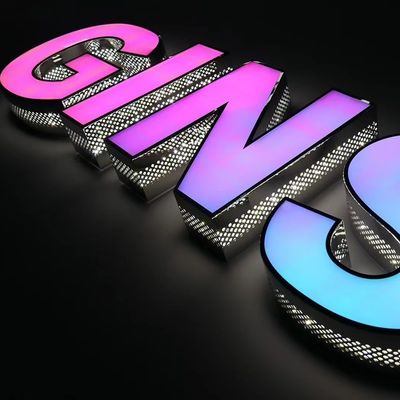 Professionele installatie LED-kanaalletters voor digitale nummerborden