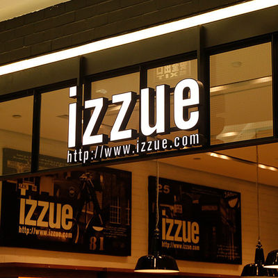 Indoor Outdoor Advertising Display Roestvrij staal Acryl LED Channel Letters Signage