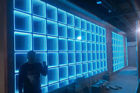 Verbeter uw outdoor advertentiespel met LED-strips Holografisch display Billboard