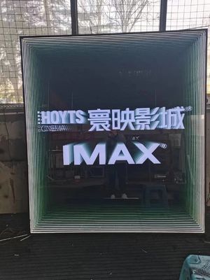 Op maat gemaakt roestvrij staal Infinity Glow Multi-Layer Effect Mirror LED 3D Neon Sign